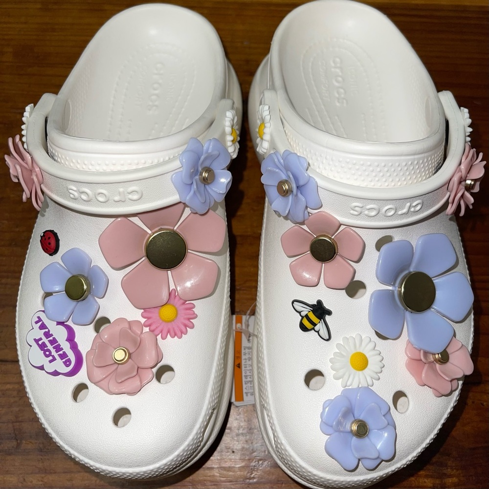 Crocs x Lost General Edition